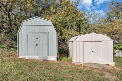 This maintenance free, handicap accessible, modern floor plan