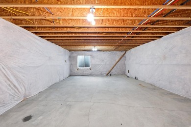 Enjoy the convenience of living near shopping, bus stops, parks - photo 24