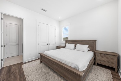 MOTIVATED SELLER! ACCEPTABLE OFFERS WELCOMED! Experience the - photo 43