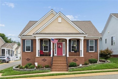 Gorgeous, all one level, three bedroom home in the sought after - photo 1