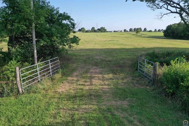 Unbelievable opportunity to own a highly desired piece of land - photo 5