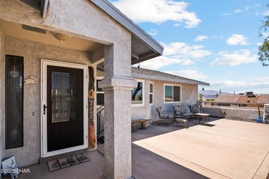 Discover comfort, versatility, and beautiful views in this 3 - photo 4