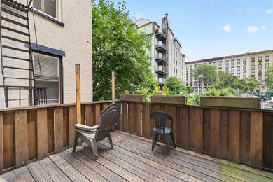 Welcome to 77 Garden Street, Unit 2 - a charming 1-bedroom - photo 12
