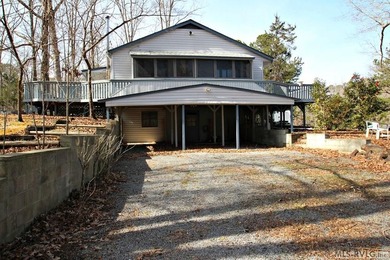 Affordable off-shore home in the desirable NE Quad of Lake - photo 4