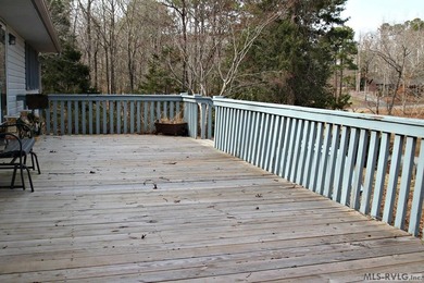 Affordable off-shore home in the desirable NE Quad of Lake - photo 6