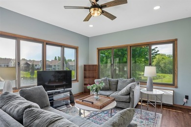 Welcome to this beautifully updated 4-bedroom, 4-bath home - photo 10