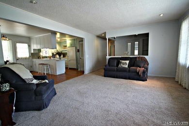 Affordable off-shore home in the desirable NE Quad of Lake - photo 10