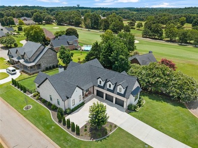 Welcome to an extraordinary custom-built residence where - photo 45