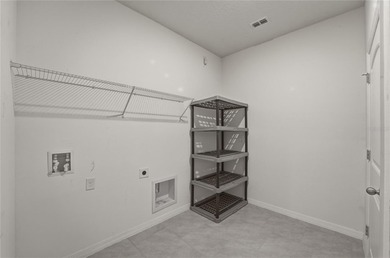 Welcome home this stunning, nearly-new showcase home built in - photo 49