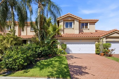 Welcome to this beautifully maintained 3 bedroom, 2.5 bath - photo 1