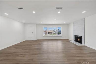 Welcome to effortless living in the highly sought-after Seven - photo 5
