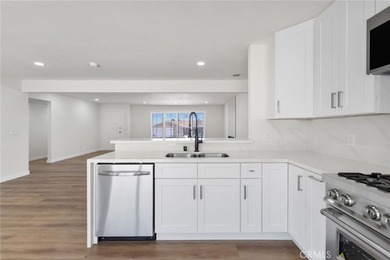 Welcome to effortless living in the highly sought-after Seven - photo 9