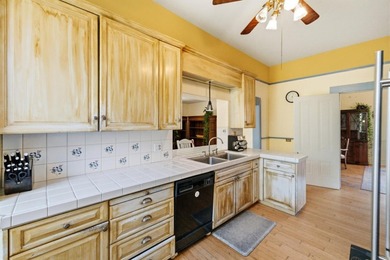 A rare piece of Santa Cruz history, 233 Van Ness Ave is an 1883 - photo 12