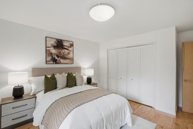 Ideally located in the Sharon Heights area of Menlo Park, this - photo 15