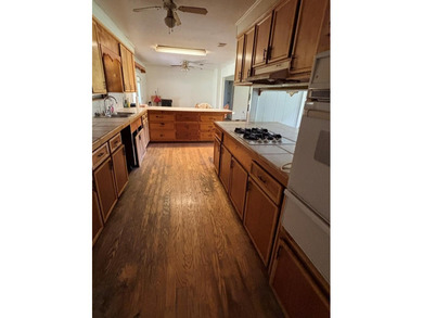This 5 bedroom, 2 1/2 bath home on 1 acre of land with an - photo 16