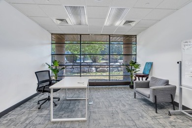 High-visibility office, warehouse, and flex building in Ogden - photo 17