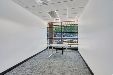 High-visibility office, warehouse, and flex building in Ogden - photo 20
