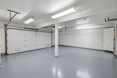 Ideally located in the Sharon Heights area of Menlo Park, this - photo 28