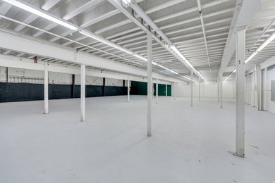 High-visibility office, warehouse, and flex building in Ogden - photo 29