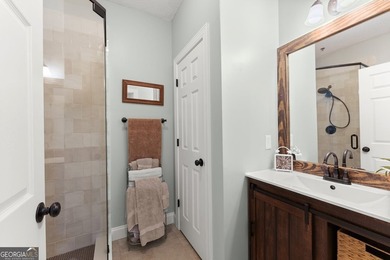 Not another like it! This renovated 2 bed, 2 bath top floor - photo 30