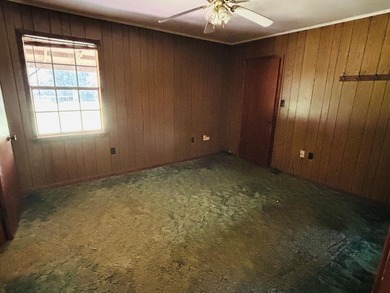 This 5 bedroom, 2 1/2 bath home on 1 acre of land with an - photo 31