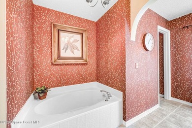 Enjoy your private backyard oasis centered on lake w/enclosed - photo 36