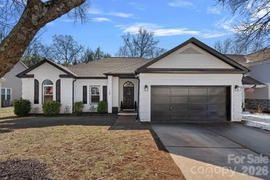 Lake Home For Sale in Mooresville, North Carolina