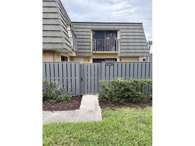 Welcome to this beautifully renovated, move-in ready 2-bedroom - photo 1