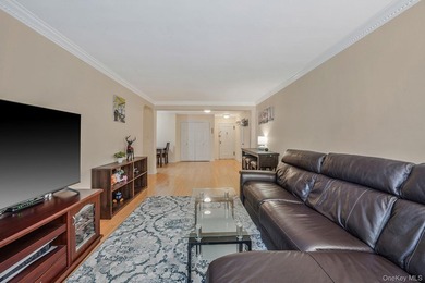 Welcome to The Boulevard Apartments-one of Forest Hills' most - photo 9