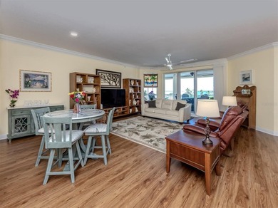 This beautifully remodeled waterfront condominium in Osprey - photo 11