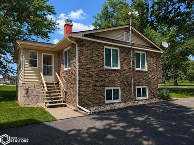 Welcome to 12149 Overturf Drive, Moravia, IA, located in the - photo 6