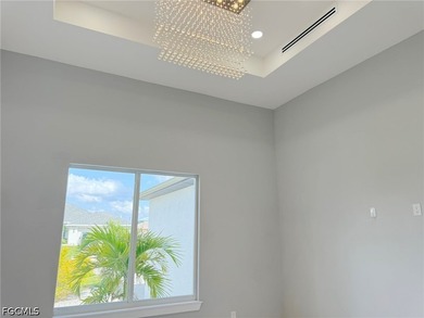 Spectacular four-bedroom, three-bath home with 1,877 interior - photo 20
