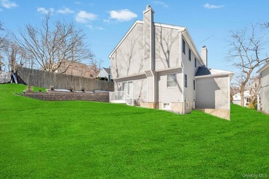 Quality Custom Built Duplex by a Top Hamptons Builder - photo 21