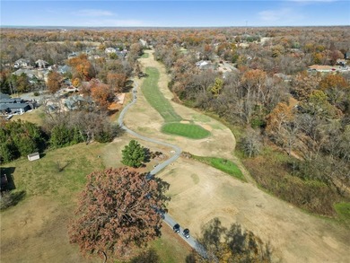 Priced below market value and ready to sell! This brick home - photo 25