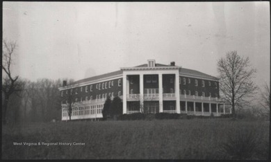 The Pence Springs Resort Hotel (most recently known as the - photo 5