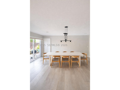 MAJOR PRICE REDUCTION! Unbeatable Value in West Lake Village! - photo 3