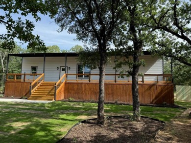 Lake Home For Sale in Bridgeport, Texas