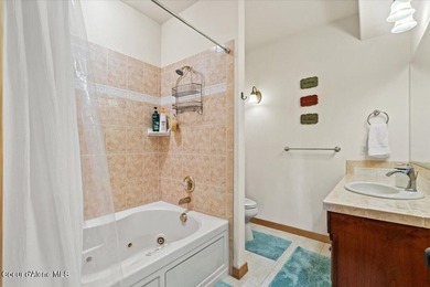 Experience breathtaking views of Lake Coeur d' Alene from this - photo 46