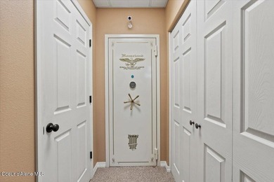Experience breathtaking views of Lake Coeur d' Alene from this - photo 49