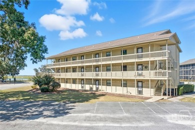 Top-Floor Corner Unit with Deepwater Views - Recently Reduced If - photo 3