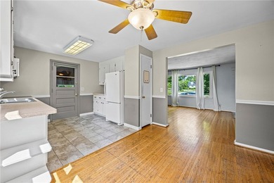 Welcome home to this beautifully maintained 4 bedroom, 2 full - photo 11