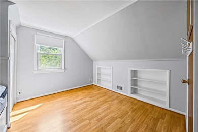Welcome home to this beautifully maintained 4 bedroom, 2 full - photo 29