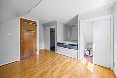 Welcome home to this beautifully maintained 4 bedroom, 2 full - photo 31