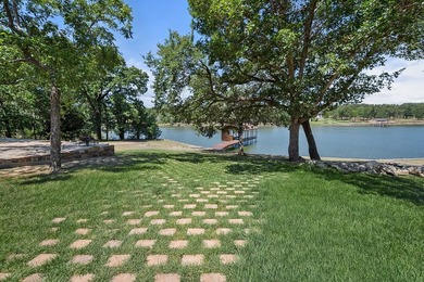Welcome to your lakeside retreat in Rustling Oaks Estates on - photo 31