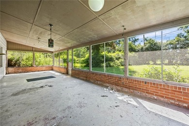 Welcome home to this beautifully maintained 4 bedroom, 2 full - photo 33