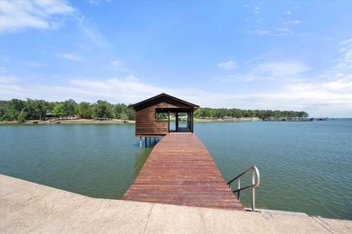 Welcome to your lakeside retreat in Rustling Oaks Estates on - photo 33