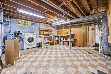 Welcome home to this beautifully maintained 4 bedroom, 2 full - photo 40