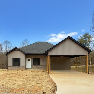 (private lake, pond, creek) Home For Sale in Cookeville Tennessee