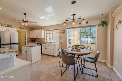 Energy-efficient solar pool home with 4 bedrooms, 3 bathrooms - photo 8