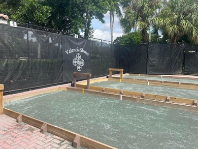 WATER WATER EVERYWHERE! Amazing Southern center Lake views will - photo 13